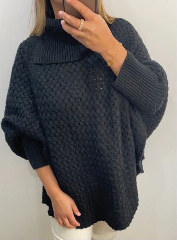 Superbe Pull Poncho  Noir Taille L-XL