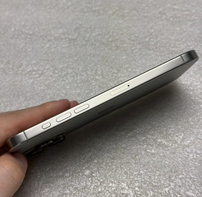 Iphone -15-pro-max - photo numéro 3