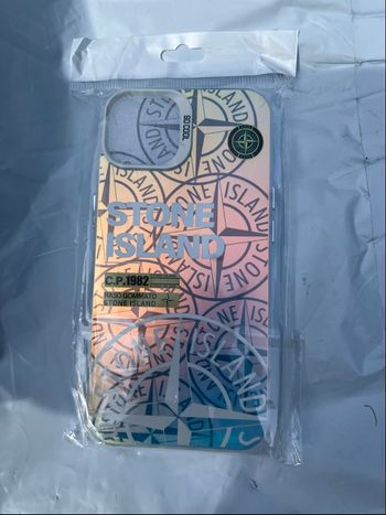 Coque stone island au choix 