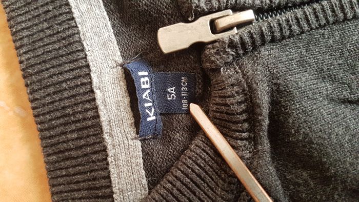 Gilet garçon 5 ans gris foncé Kiabi - photo numéro 3