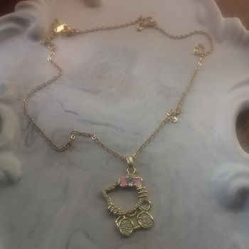 Collier pendentif chat