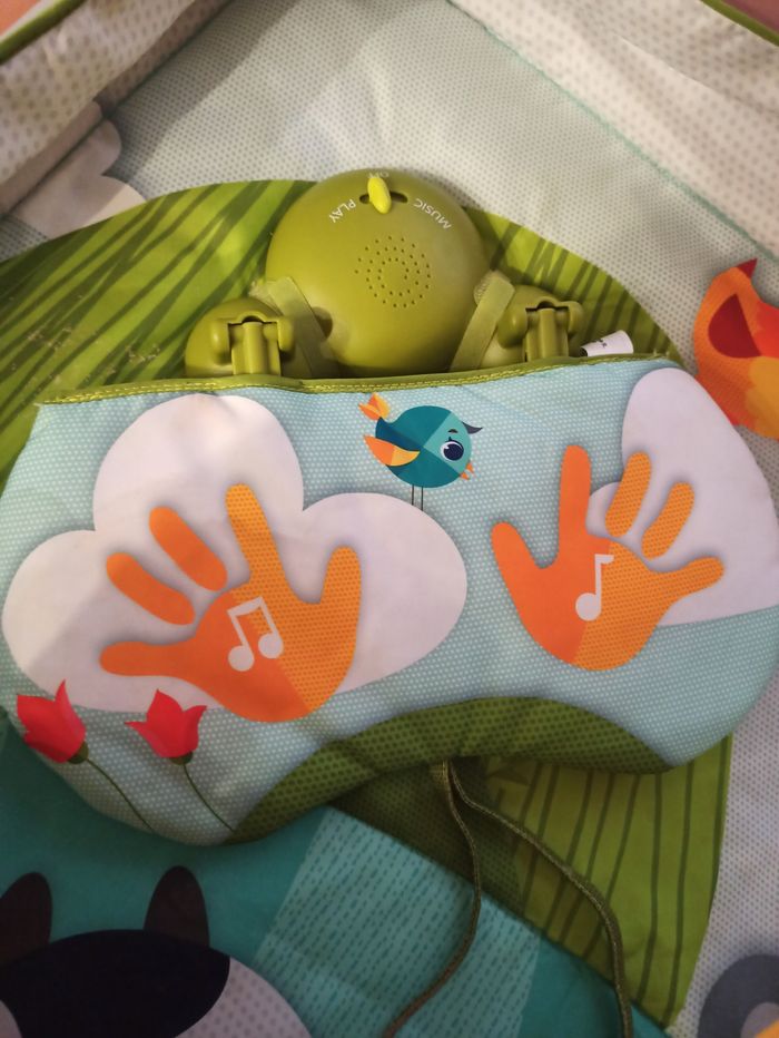 Tapis d'éveil Tiny Love kick n play - photo numéro 4