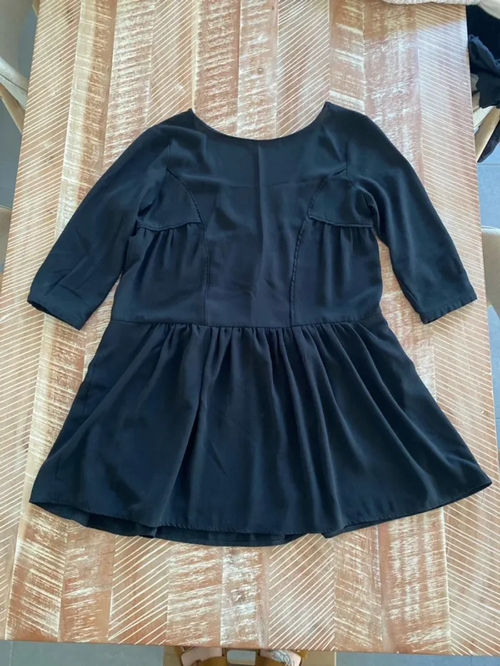 Robe noire