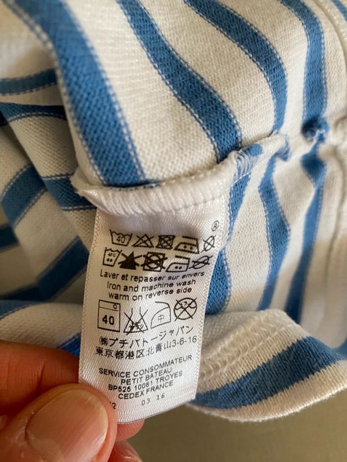 Marinière blanche à rayures bleues petit bateau 6 ans - photo numéro 5