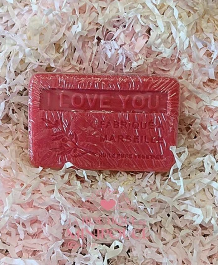 Savons 100g i love you