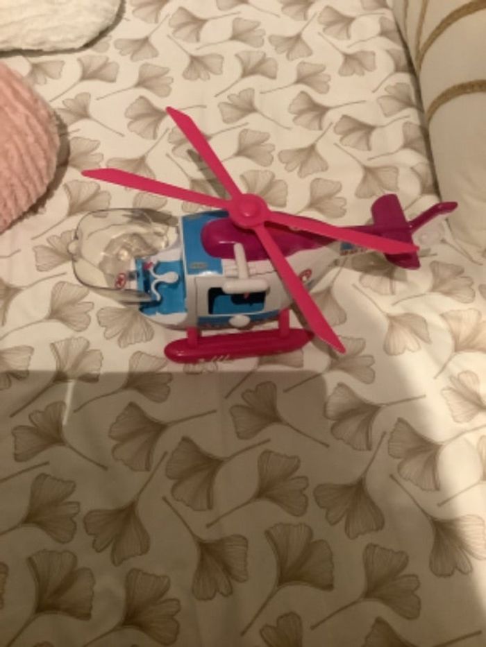 Hélicoptère ambulance