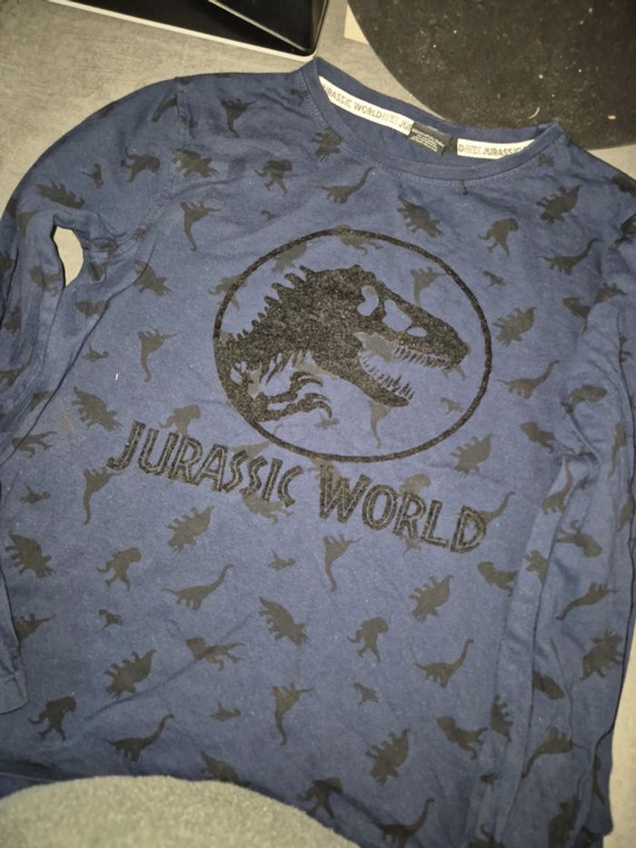 T-shirt manches longues jurrasic world - photo numéro 2