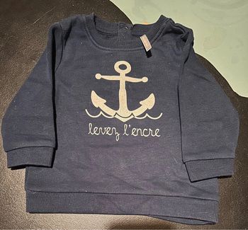 Pull garçon taille 6 mois