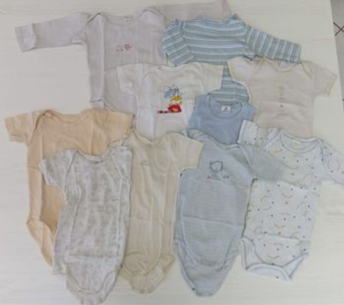 Lot de vêtements garçon 1 an - photo numéro 4