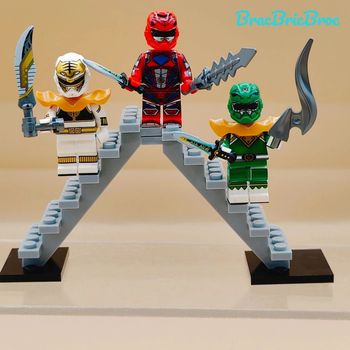 Lot 3 figurines power rangers - Brique