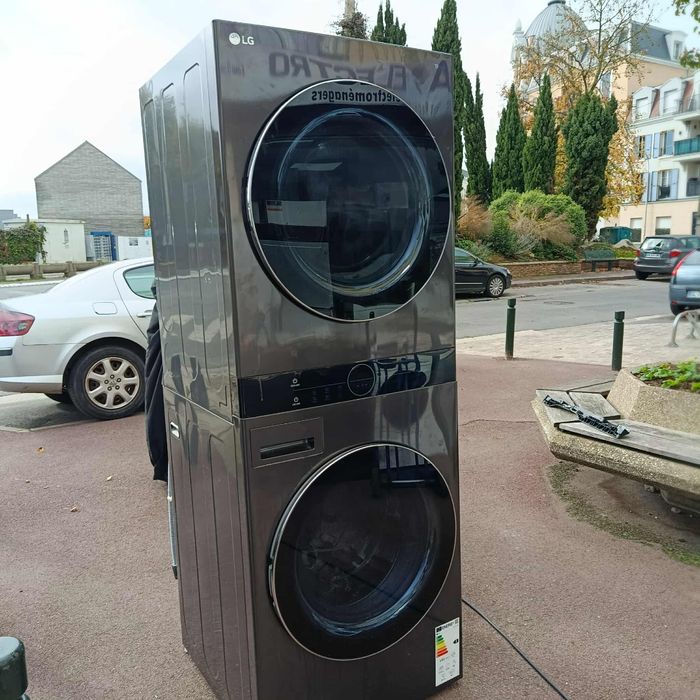 Colonne machine à laver LG 18kget sèche linge 17kg
