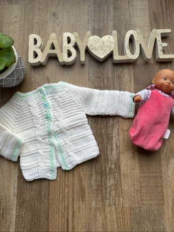 - Gilet       - 1 mois - Très bon état