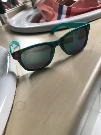 Lunettes de soleil la petite sirène