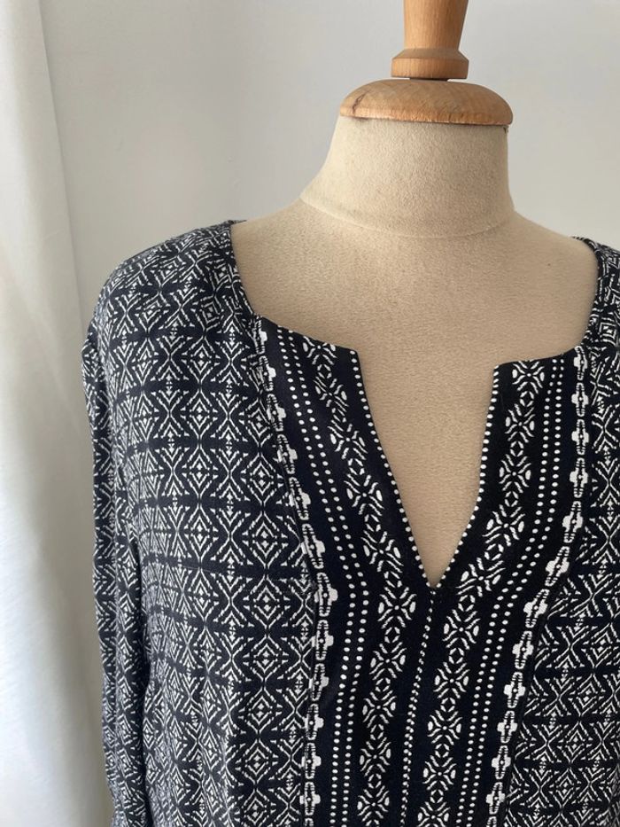 Robe Caroll à motifs noirs Taille 38 - photo numéro 2