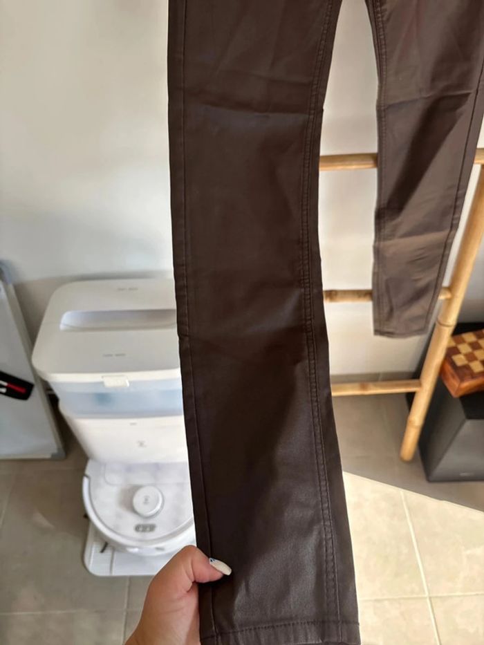 Pantalon skinny simili cuir Marron Stradivarius taille 38 - photo numéro 6
