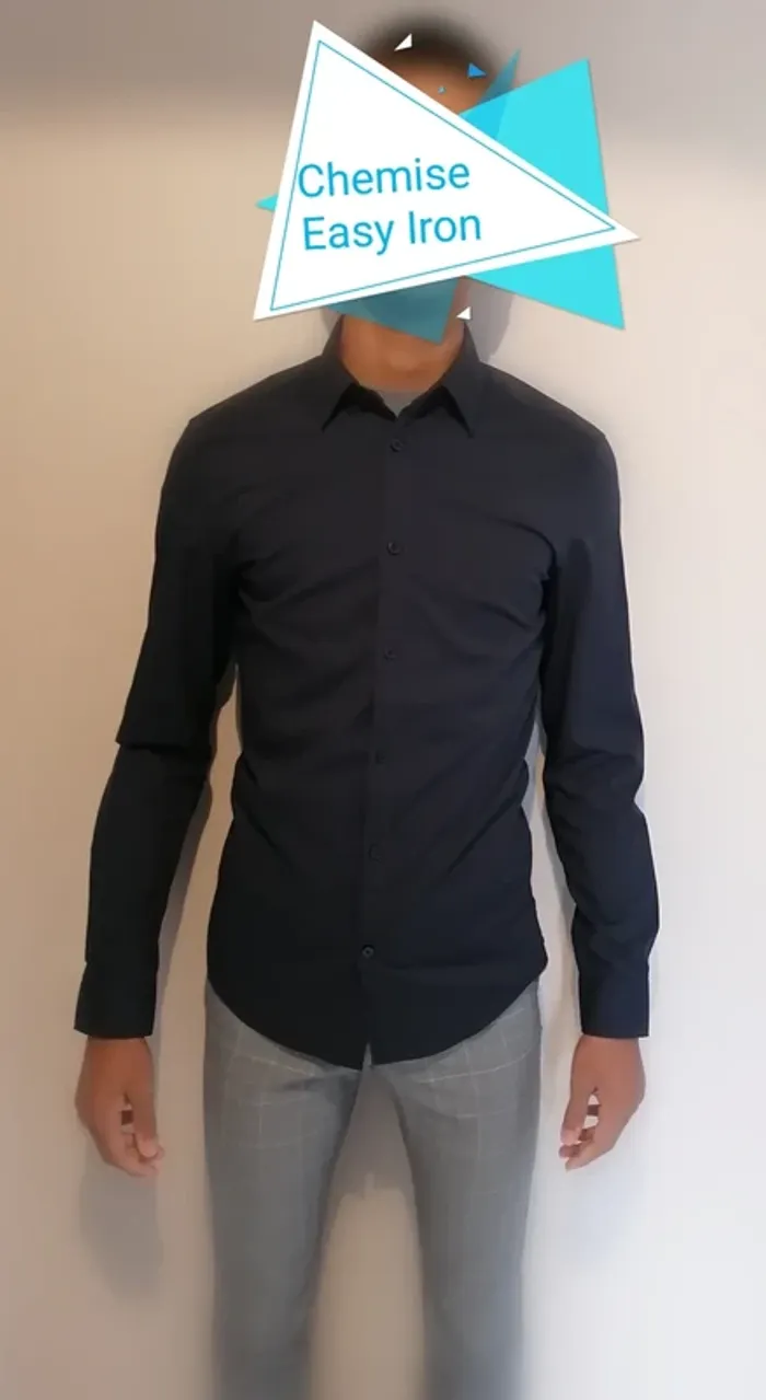 Chemise bleue slim fit repassage facile taille S