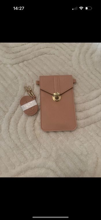 Pochette téléphone rose