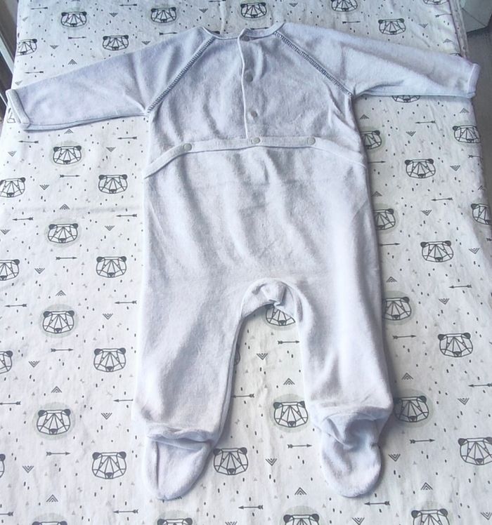 Lot de pyjamas velours taille 6 mois - photo numéro 5