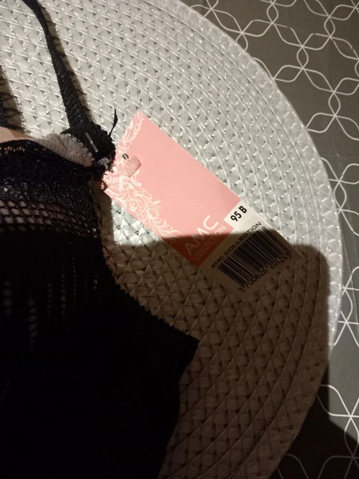 🥰 Soutien gorge taille 95b AMC - photo numéro 3