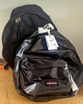 Lot de sac à dos neuf ô choix eastpak