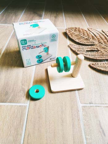 🔴Jeu d'encastrement horizontal formes/cercles à encastrer en bois marque Oxybul