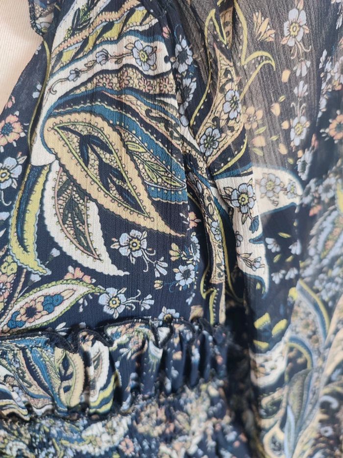 Blouse a motif - photo numéro 2