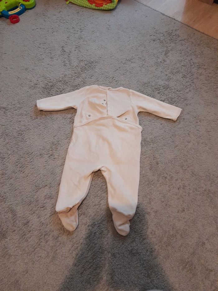 Pyjama 6 mois velours - photo numéro 4