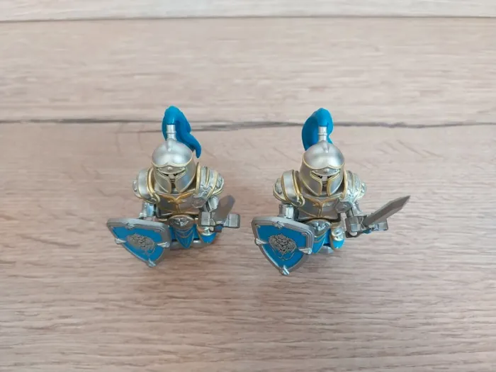 Figurines type lego 2 guerriers humains Warcraft - photo numéro 4