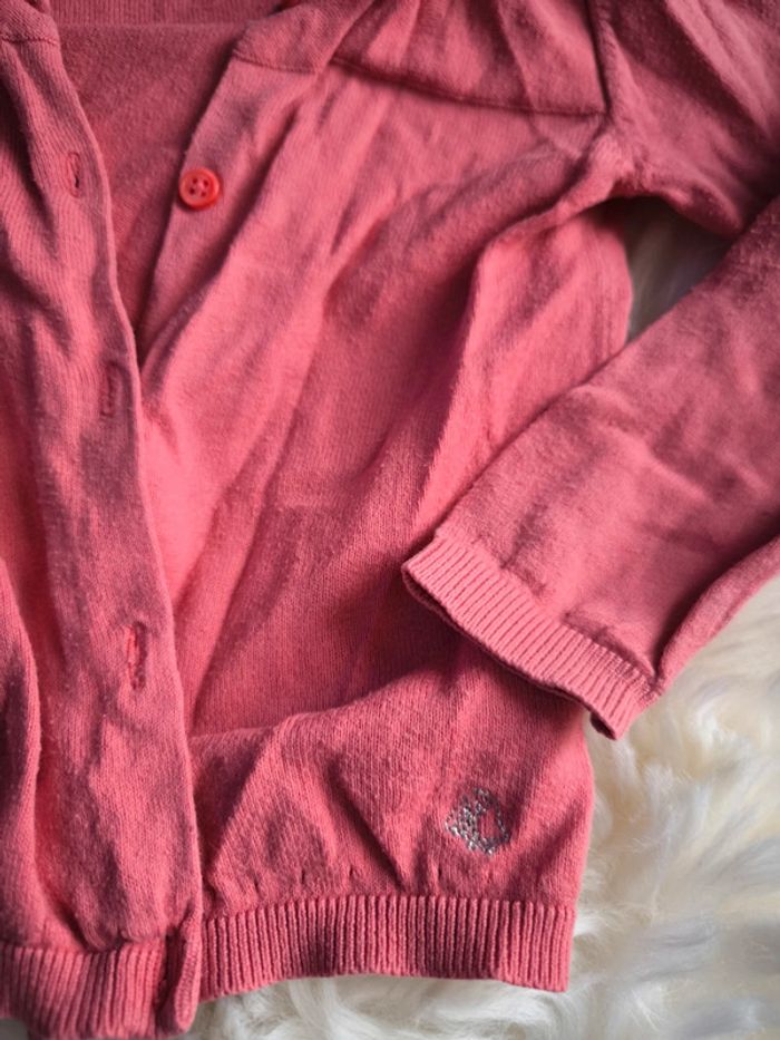 🩷 Joli gilet fin Petit Bateau en 24 mois 🩷 - photo numéro 2