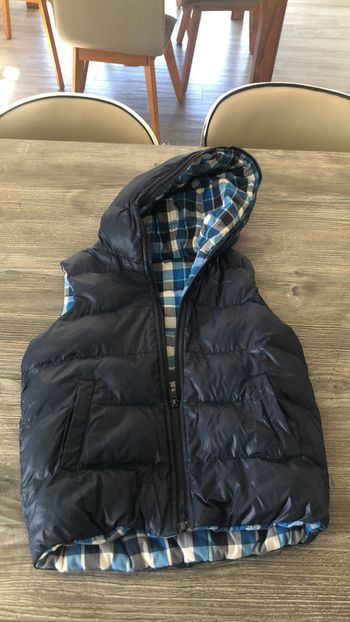 Doudoune réversible  sans manche Quechua