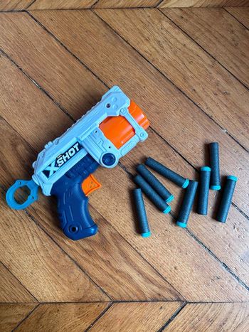 X shot Zuru, lanceur de fléchette indolore a sensation