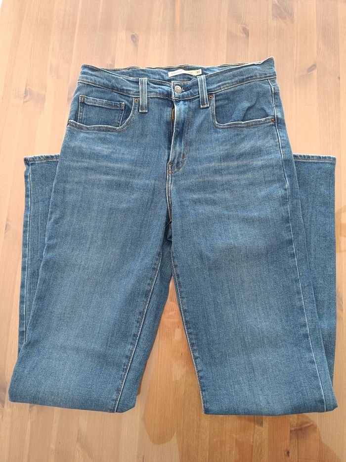 Jean Levis 724 high rise straight