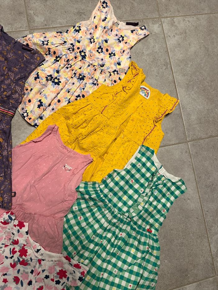 Lot de robes 3 ans - photo numéro 2
