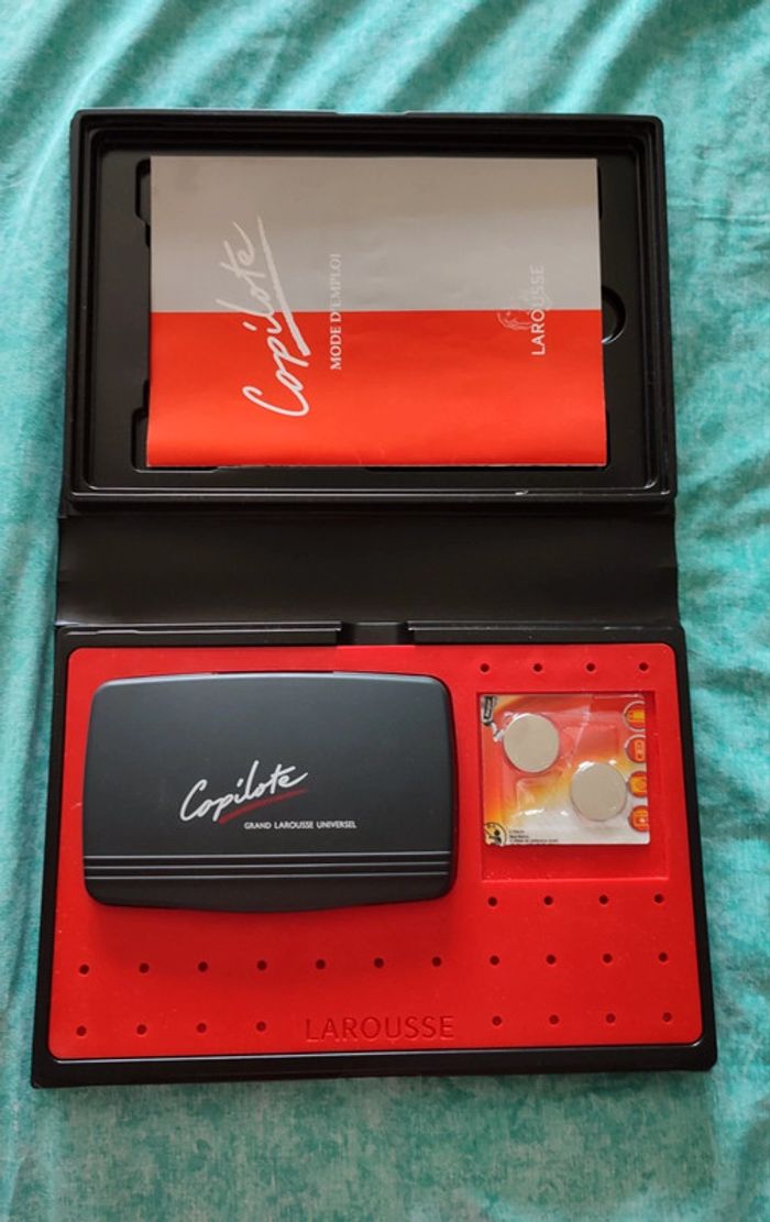 Dictionnaire de Français Larousse Eurotronics - Vintage 90's - TBE - photo numéro 2