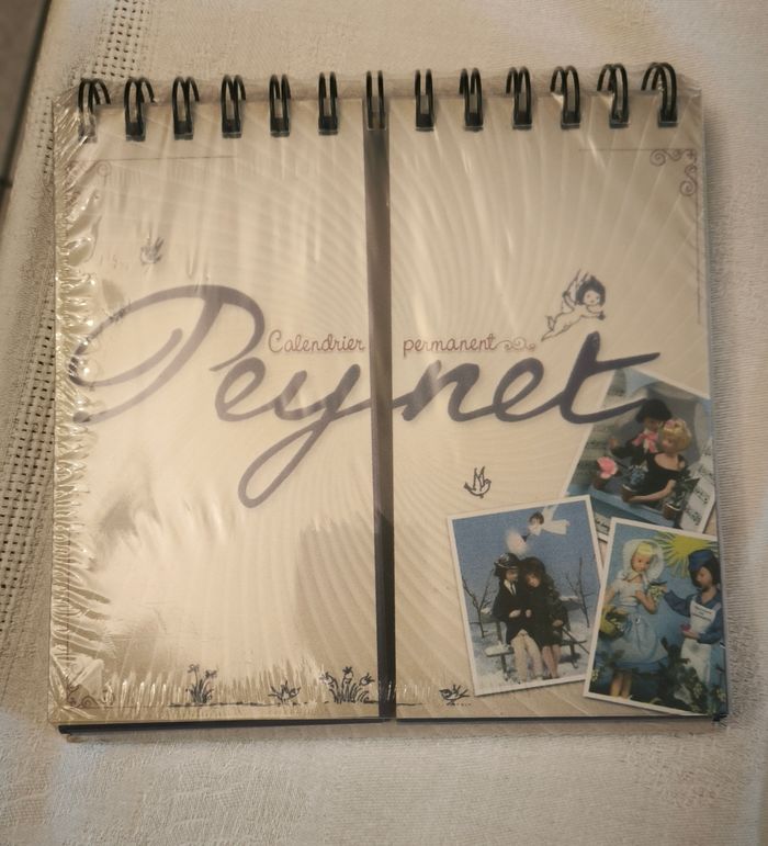 Vitrine " Les Poupées de Peynet " + accessoires - photo numéro 10