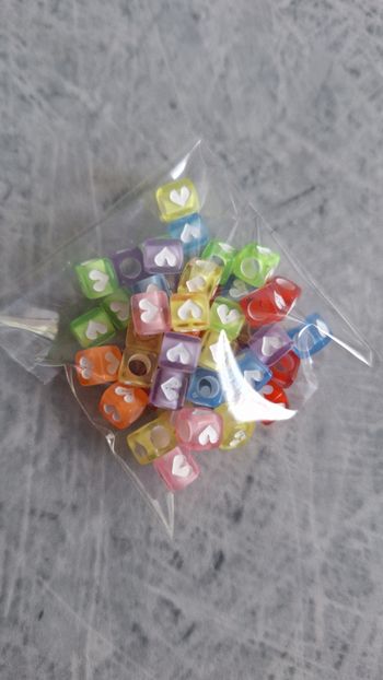 Perles carrées
