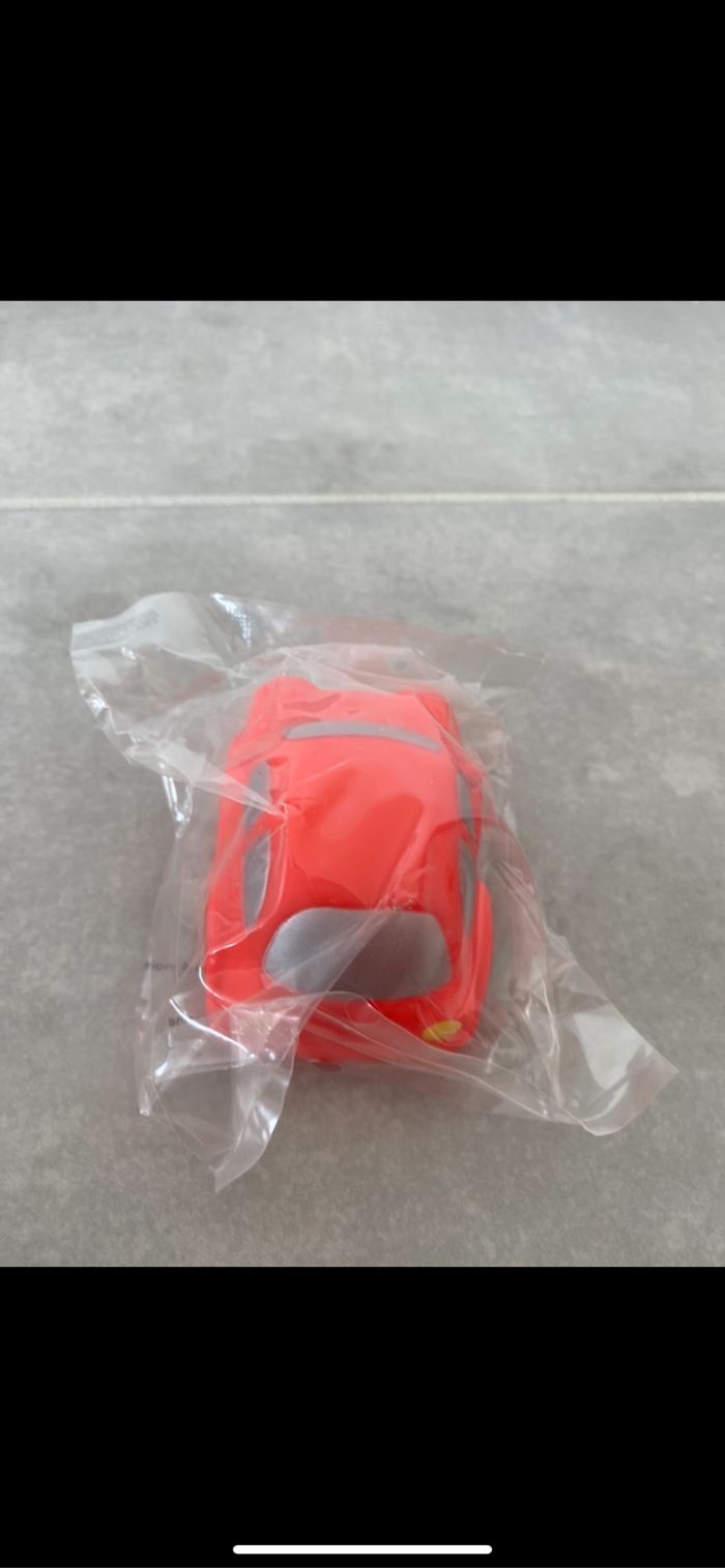 Petite voiture bébé - photo numéro 4