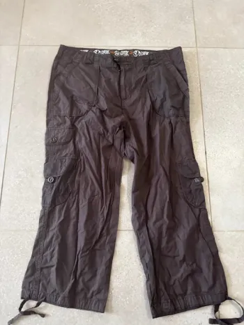 Pantalon marron taille 38, très bon état, 42x78cm