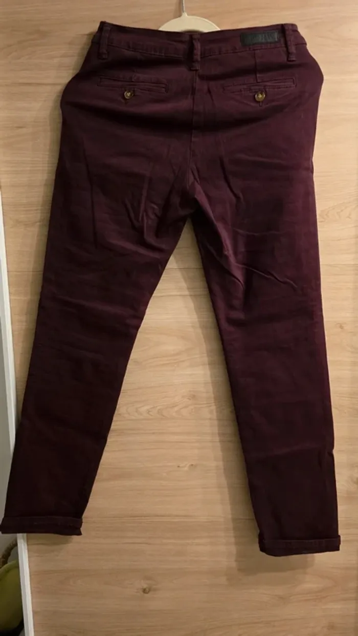Pantalon chino neuf ! - photo numéro 2