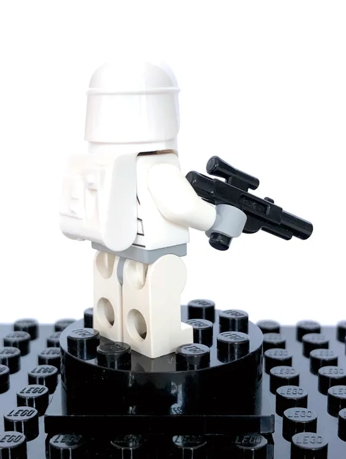 LEGO Star Wars épisode V - Snowtrooper - photo numéro 6