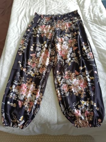 Pantalon boule a fleurs 3 XL