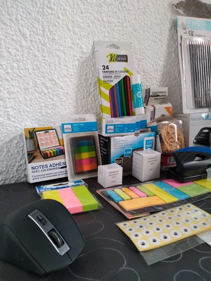 Fournitures scolaires - photo numéro 3