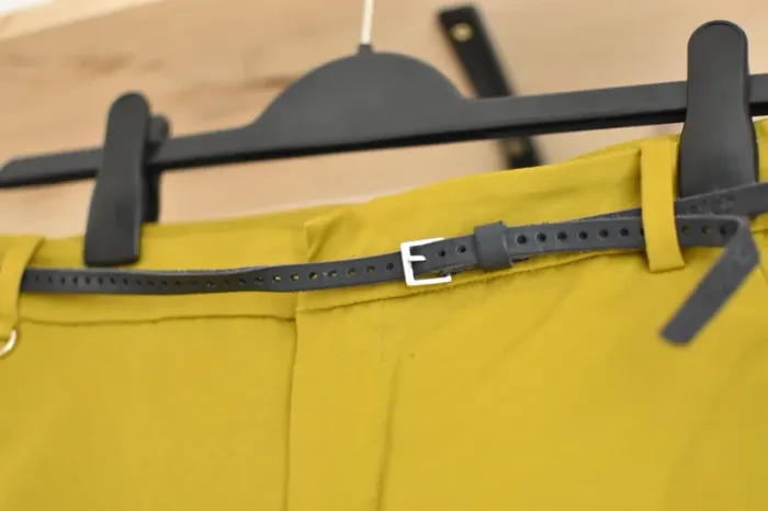 Pantalon Zara en taille 38 - Très bon état - photo numéro 3