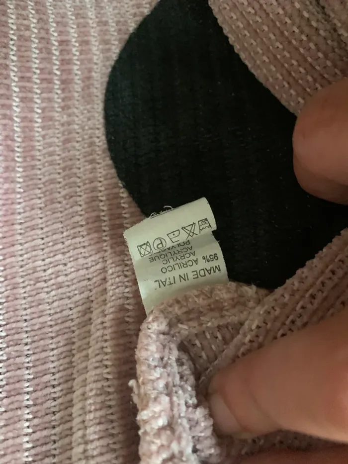 Robe à capuche rose avec motif taille 42 très bon état - photo numéro 7