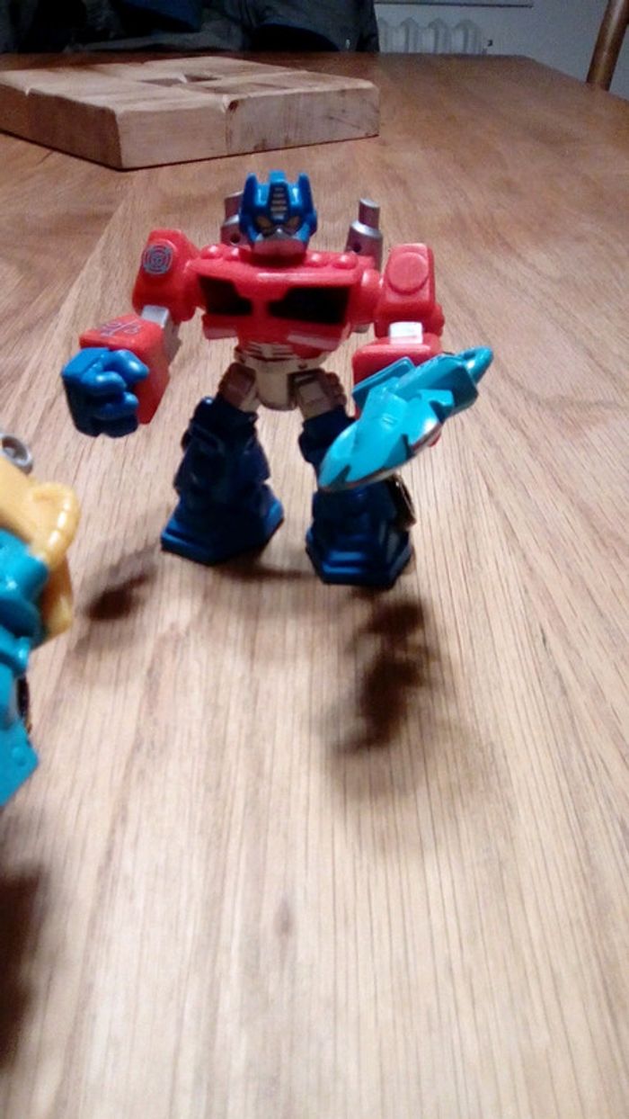 Lot de 5 figurines transformers - photo numéro 6