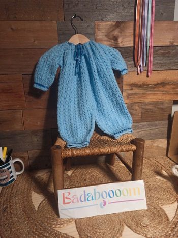 Tenue laine bébé 3 mois fait main tbe