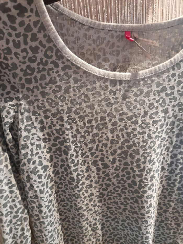 Tee shirt 12ans - photo numéro 3