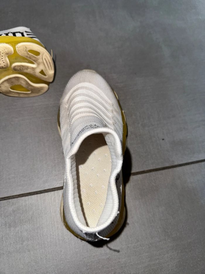 Chaussure enfant t26 blanc bonne etat - photo numéro 4