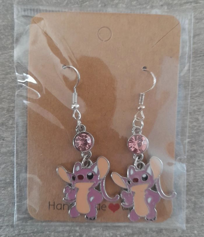 Boucles d'oreilles stitch
