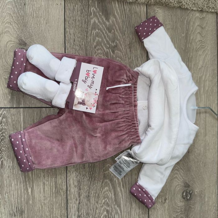 Ensemble bébé - photo numéro 3